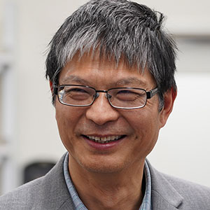 Dr. Chris Mi
